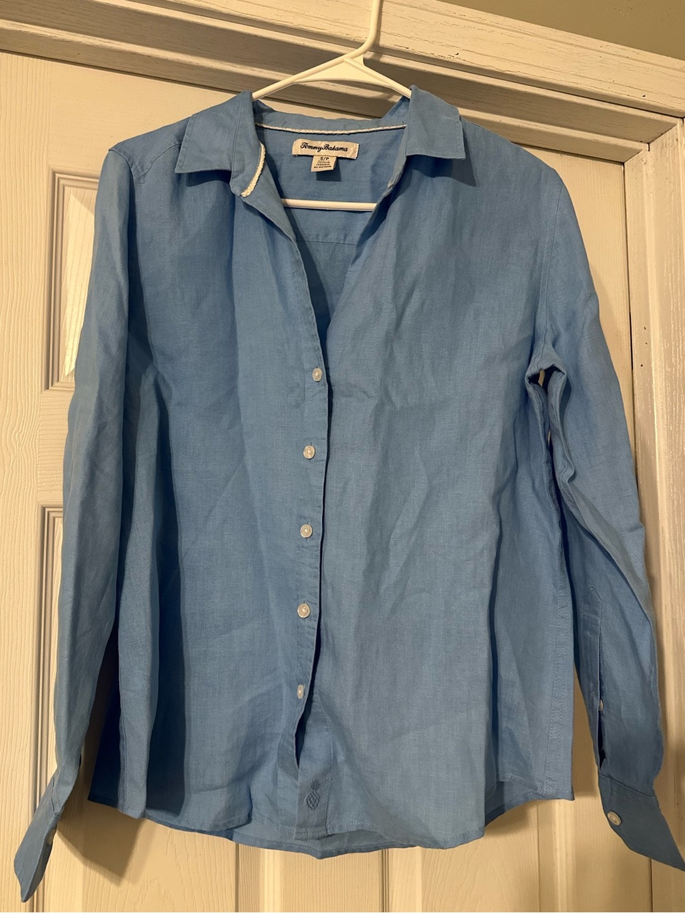 Tommy Bahama Light Blue Linen Women's Button-Down Shirt